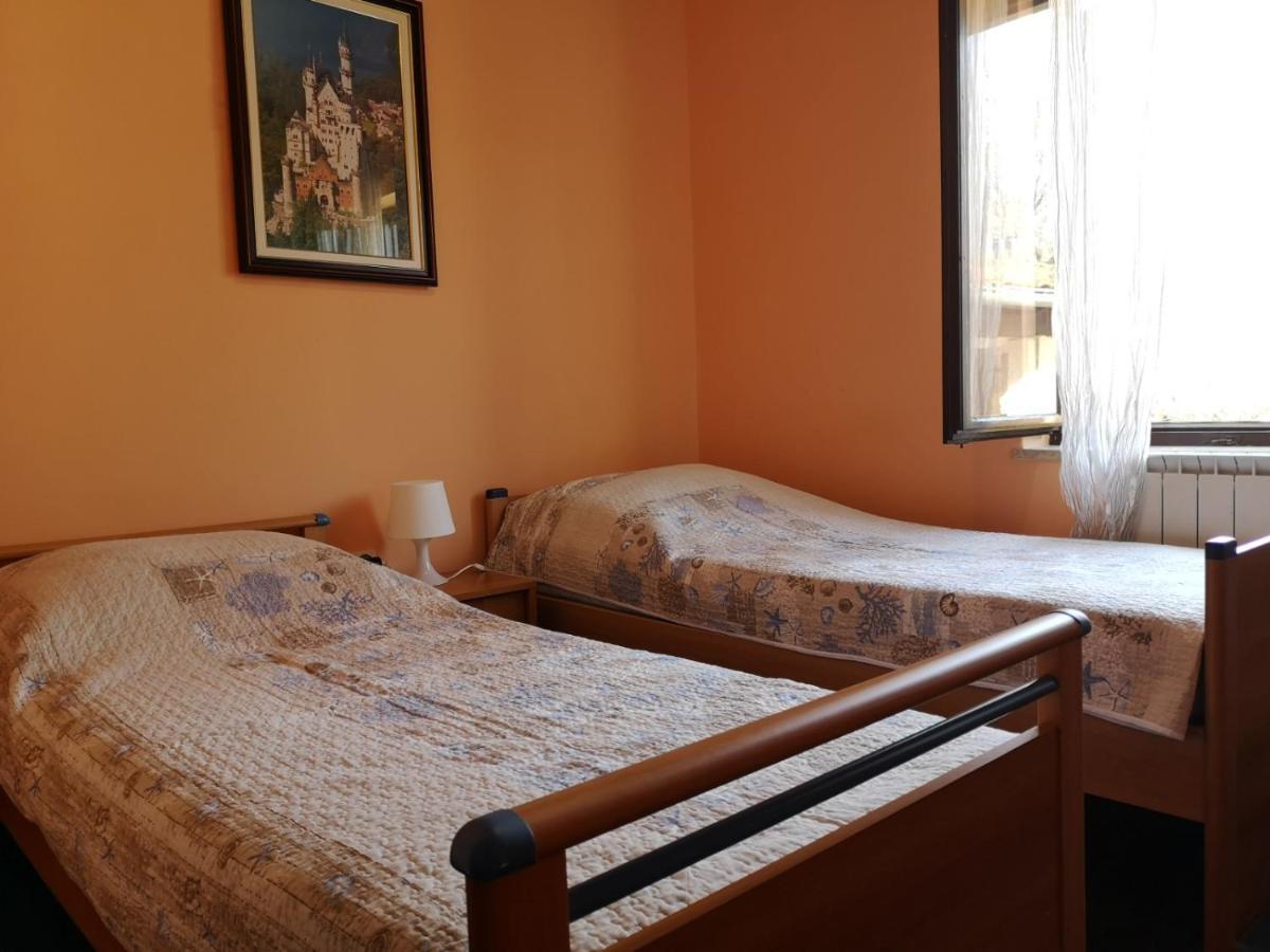 Apartment Poesia Пореч Екстер'єр фото